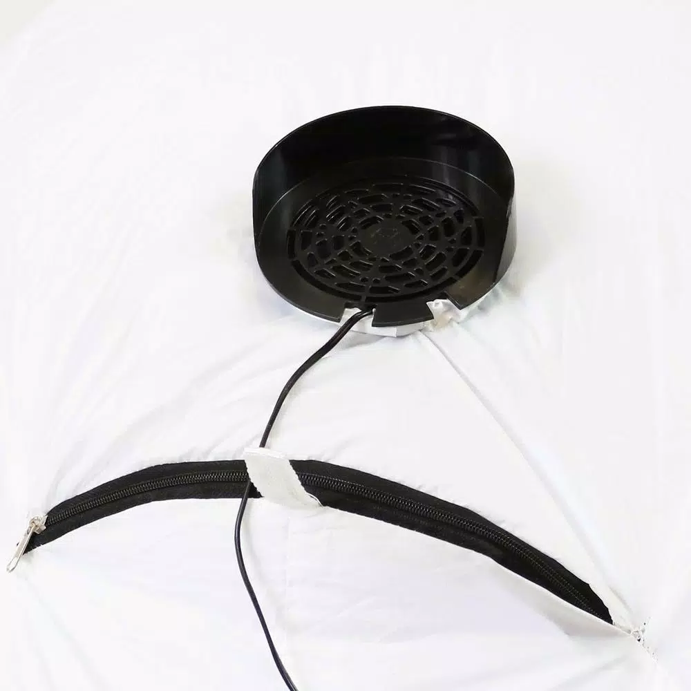 Sunnydaze Decor 6.8 Ft. Holly Jolly Snowman Outdoor Inflatable Decoration 8 Sunnydaze Decor 6.8 Ft. Holly Jolly Snowman Outdoor Inflatable Decoration - Image 8